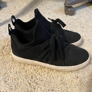 Steve Madden shoes